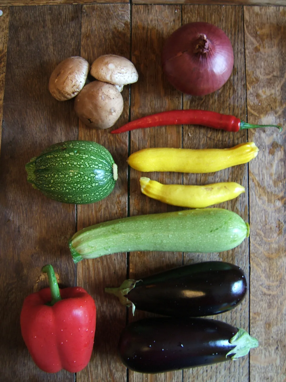 Warzywa przygotowane do ratatouille z lodówki